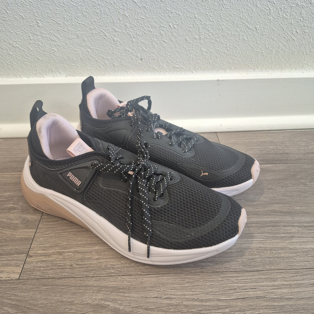 Puma Black and Pink Sneakers
